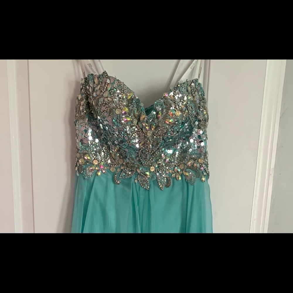 Tony Bowls, prom, pageant, Size 2 sized down to 0.